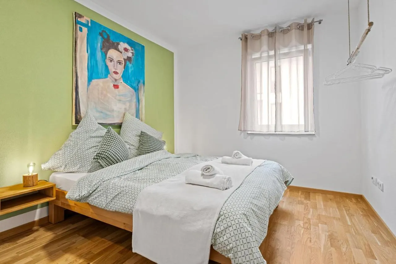 Smurmelhomes Oase: Terrasse - Parken - Kind Passau 0*,  Germany